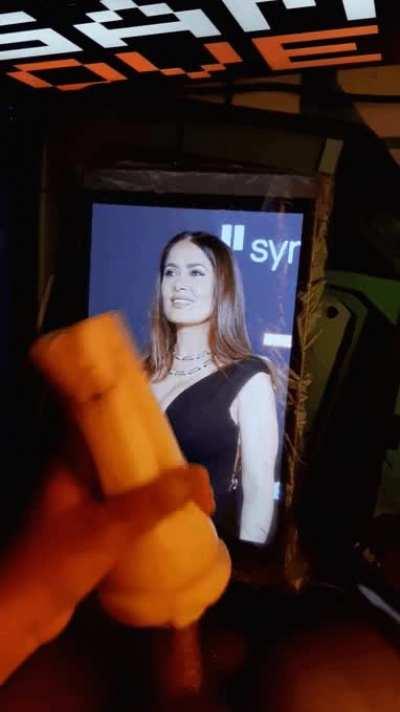 Salma Hayek Cum Tribute 💦💦