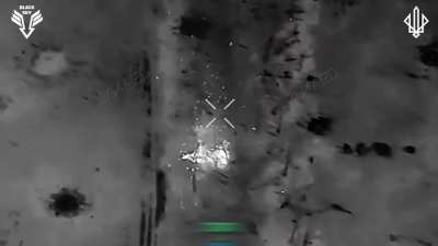 NSFW: Ukrainian Black Sky UAS Battalion of the 3rd Operational Brigade Spartan took out multiple Russian soldiers in the Pokrovsk direction. Jan 2026, published 14.01.2026