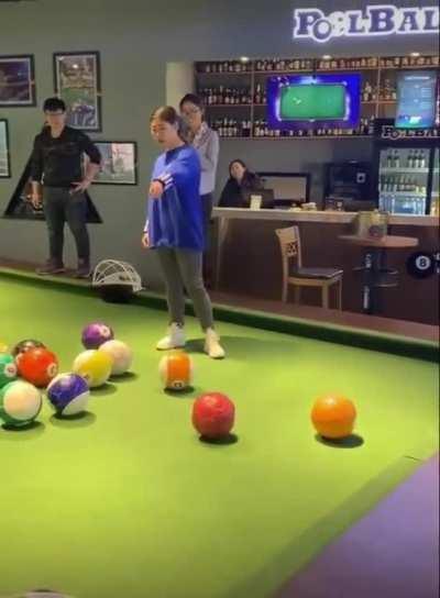 Футбиллиард