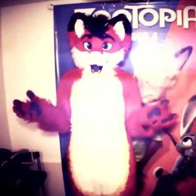 I still smell niggers