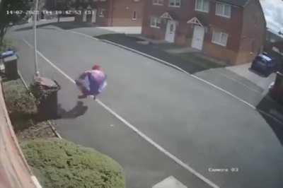 Spooderman in action once again !