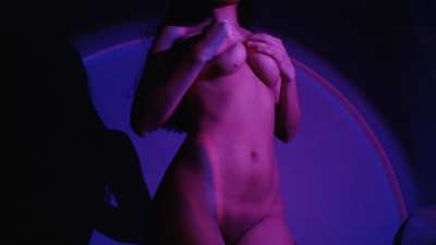 Brunette available 🥰