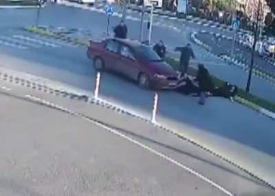 A car hit a citizen crossing a pedestrian crossing in Turkey. While nearby citizens were helping the injured woman, another vehicle hit the people helping.