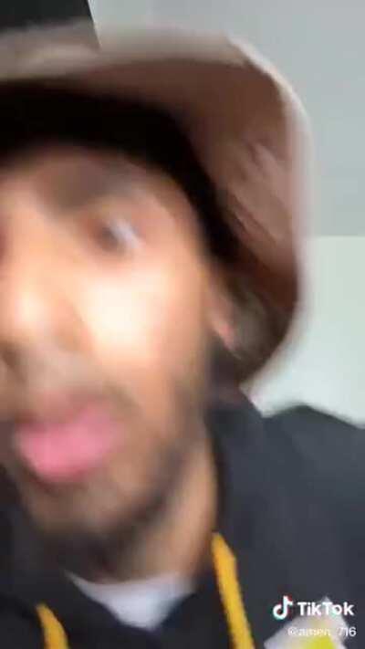 how does he do this so smoothly