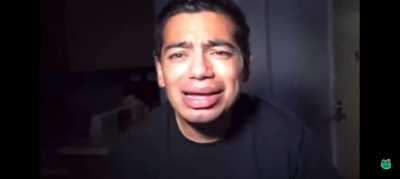 eWw HiS bOoTy SmElLs LiKe PoOpOo