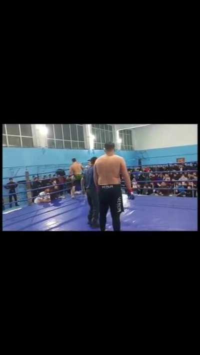 Refusing to touch gloves before the match.