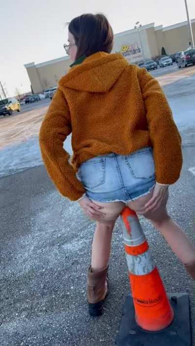 Yes it&rsquo;s up my ass, I have a dimple above my butt hole