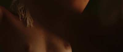 Lou de Laage - L'attesa 2015