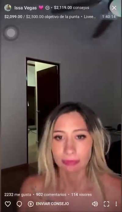 Deliciosa #IssaVegas ya mostrando de más… 🤤🍑🔥🔥.  QUÉ ESPERAN PARA UNIRSE AL VIP??? ❤️‍🔥🤯