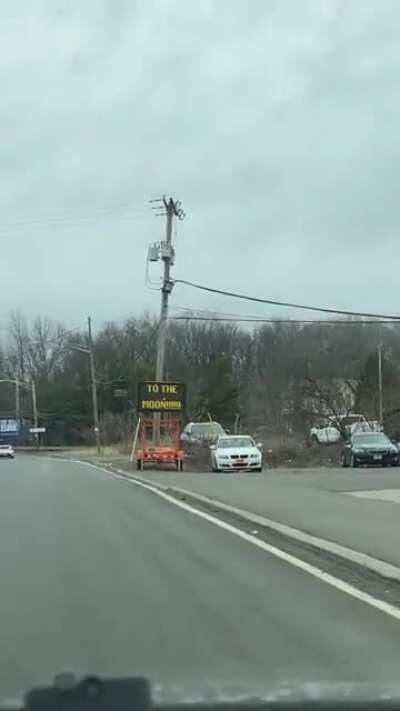 was picking up my wife from her boyfriend’s house and saw this $GME TO THE MOON 🚀🚀🚀