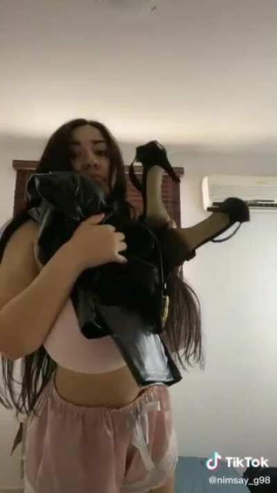 Putting the outfit together