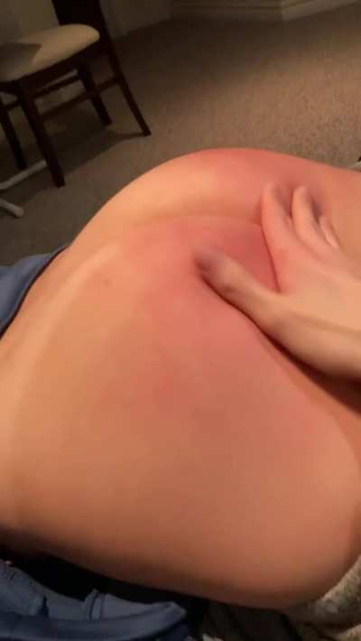 [21F] My first spanking didn't stop me from being naughty... I think I need another.
