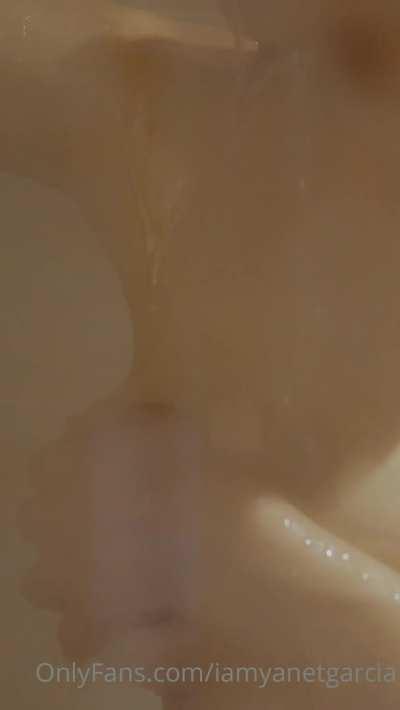 Yanet García 🚿