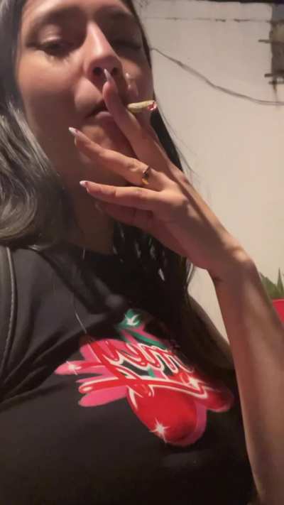 There is a line to light my cigar, are you coming?