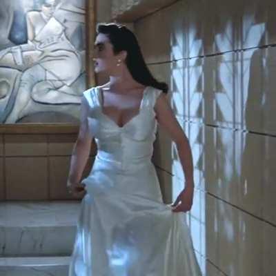 Jennifer Connelly , Cleavage
