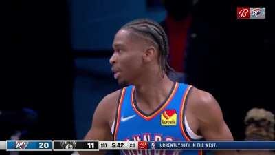 [Highlight] SGA shakes off Bembry with the crossover and drives into the lane for the tough finish