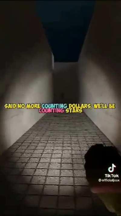 Eu jogando fico assim