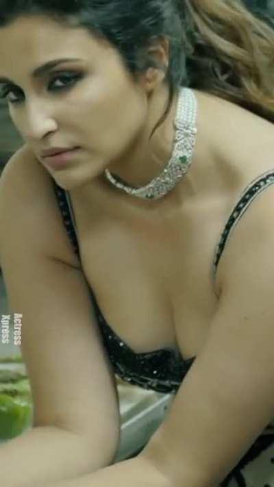 Aaj laya hun main Bollywood ki ek aur Randi jiske badan se kisi ke bhi L#*D mein Aag lag jaye aur mann kare ki kaise bhi ho isko apni Randi banake Ch#%te rehna hai. Pesh hai Aap ke Badan ki pyaas jagane ke liye,Parineeti Chopra. [Maje lo aur Comment mein 