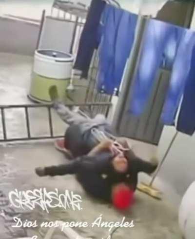 This Guy Saving His Co-Worker