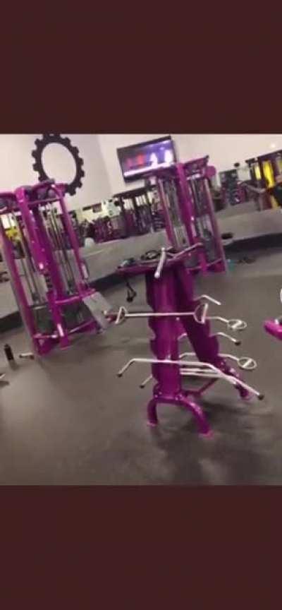 Saw this on Twitter immediately knew it belonged here. 😅