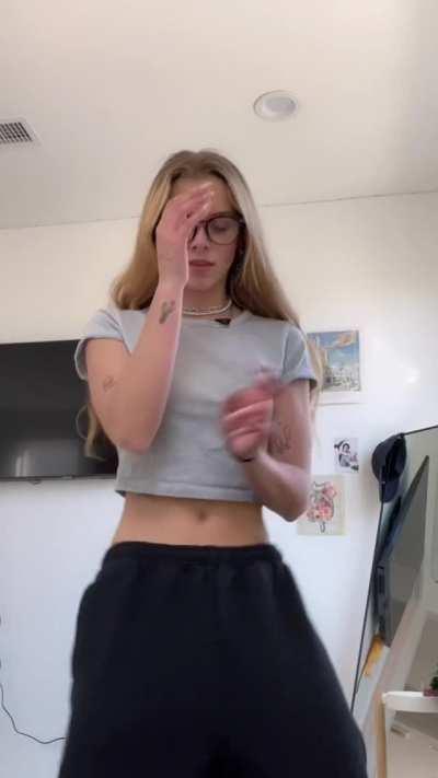 Sexy Hip Movement pt.2