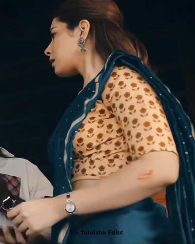 Raashi Khanna 