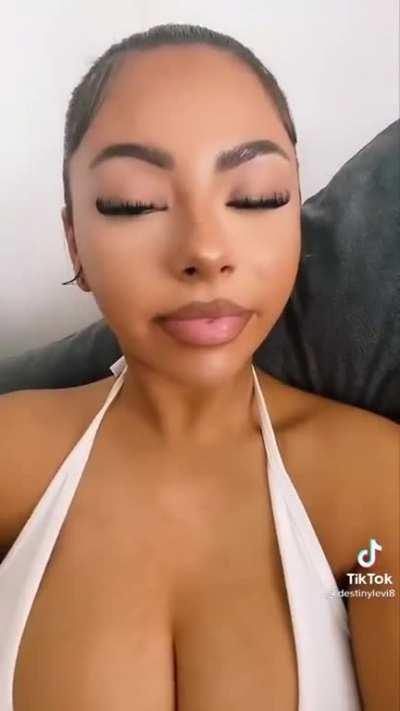 Destinylevi8 🍉🍉