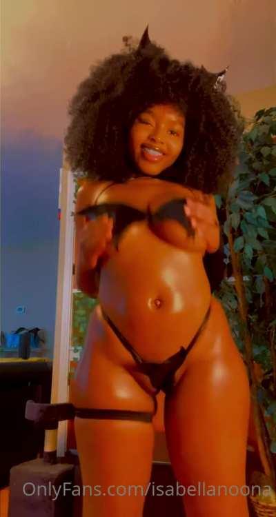 Isabella Get her Free F0lder Below👇