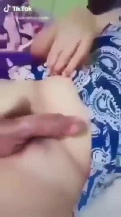 Meron akong tinatago...