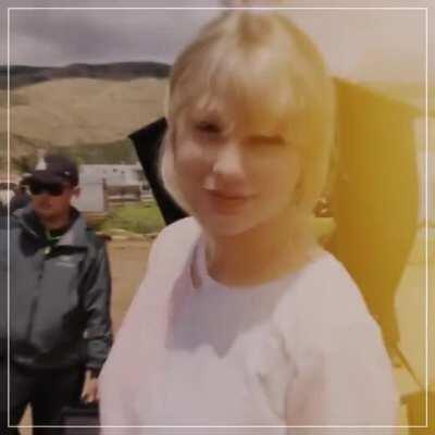 happy birthday taylor🥺💖