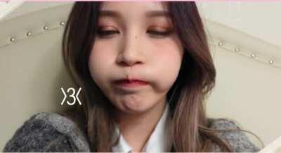 210323 Mina puff >3<