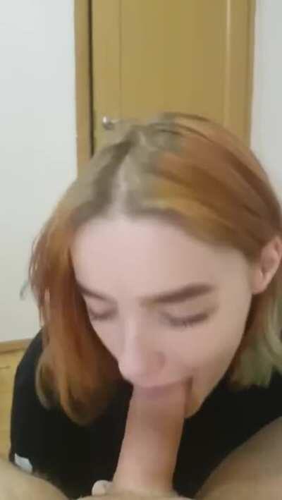 Cute Girl Blows Him till He cums in Her Mouth