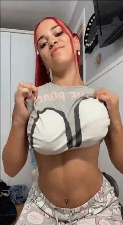 Breed me if I'm wrong but cherry can fly