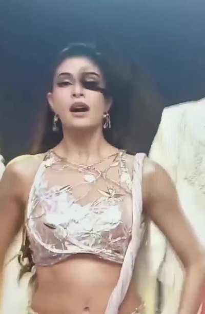 Navelicious Performance