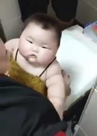 Sürpriz sonlu(porno değil aq abazaları)