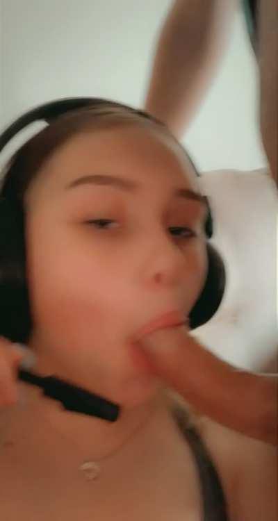 I think I [f]orgot to mute the mic... oops