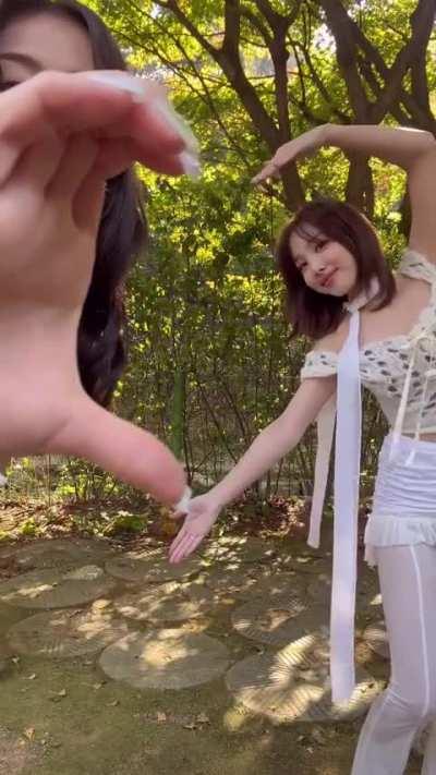 240117 Dahyun, Jihyo & Nayeon