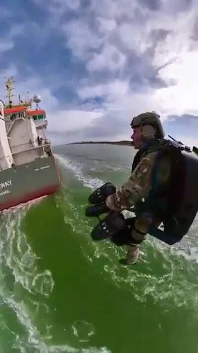 Boarding a ship with a jetpack