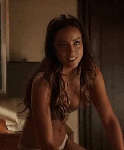 Chloe Bennet
