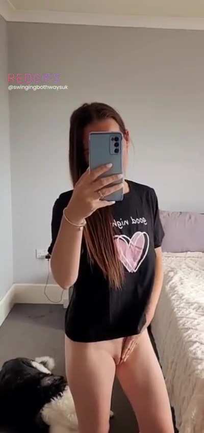 Every morning should start with a mom flashing you her goods! (38f) 