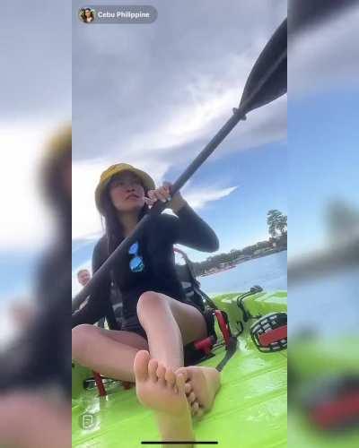 @thaismilestyle kayaking