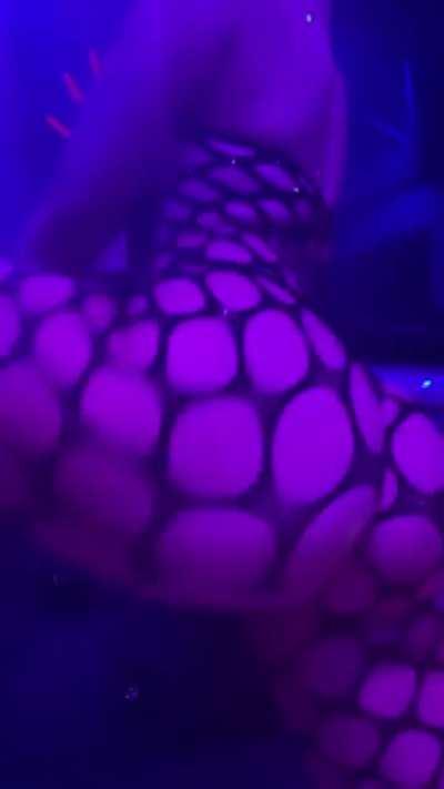 Amela Live few hours ago