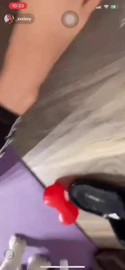 @_xxzizzy live from tonight part 2