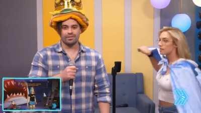 Courtney and Damien sing 