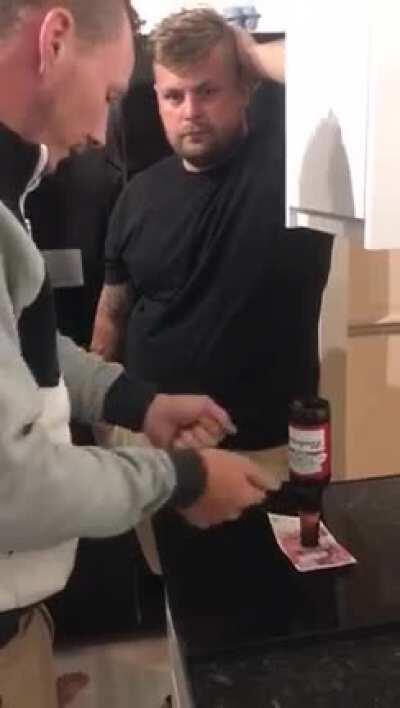 Наеbешь прохожего, на себя похожего!