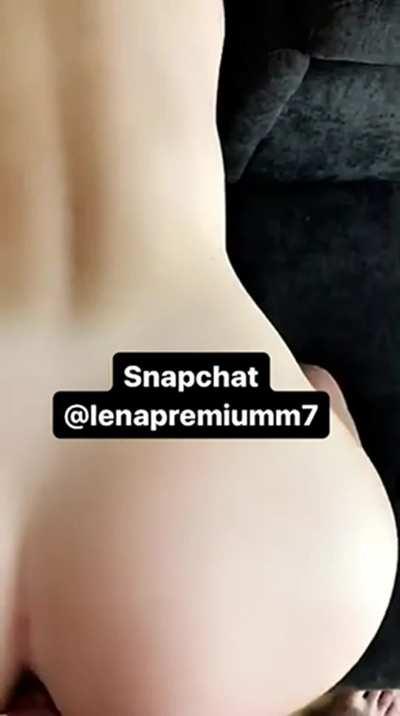 I want a random redditor to fuck me raw