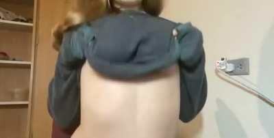 Do you get as excited as me when you log into Reddit? [F](18)