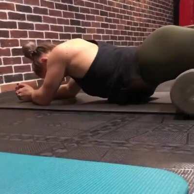 Aleksandra (a.k.a. Alexandra) Albu stretching