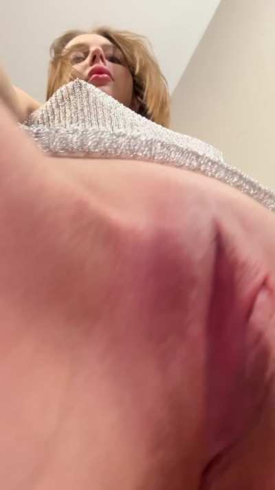 If you just skipped your lunch, eat my juicy pussy