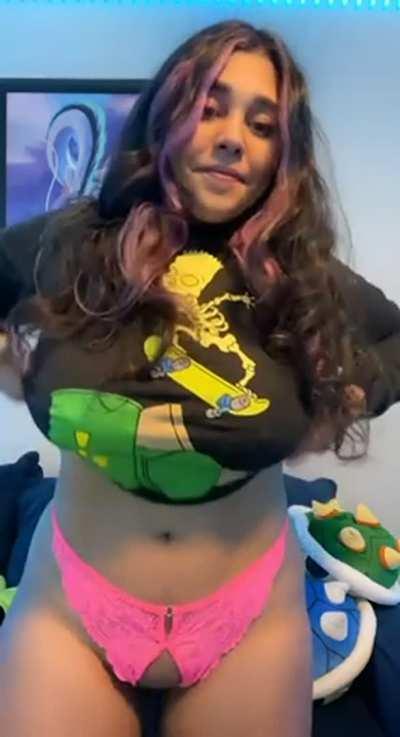 I heard some men don’t like to eat pussy anymore, is that true?